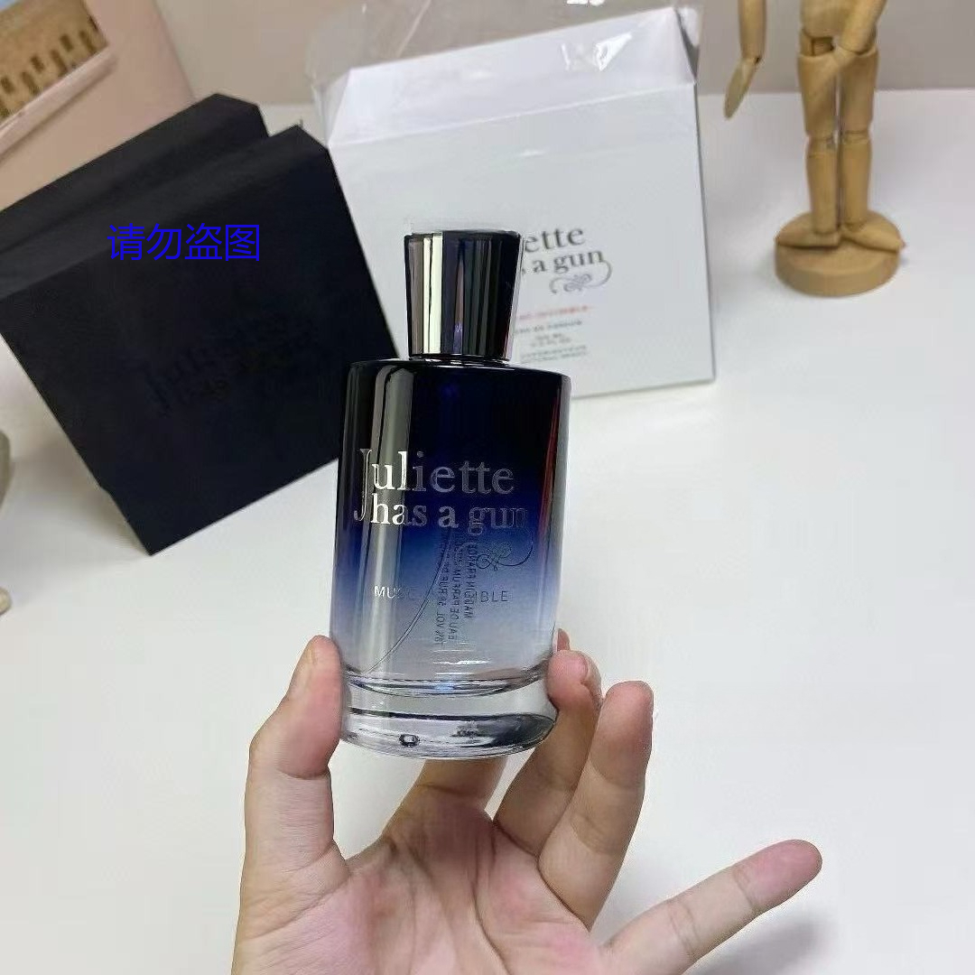 Kadınlar ve Erkekler İçin Lüks - Perfume Floral Fragrance incelemesi ve fiyatı